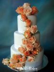 WEDDING CAKE 352